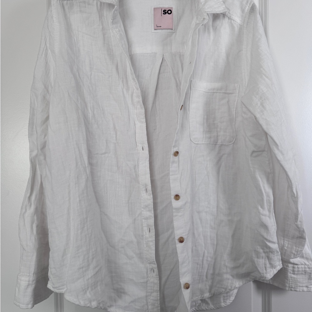 SO White Linen Shirt with Wooden Buttons